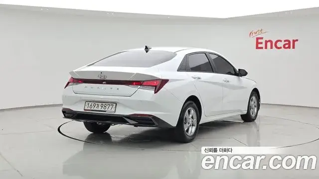 Hyundai Avante 2020 — Фото 2/20