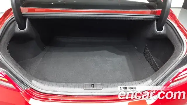 Genesis G70 2020 — Şəkil 8/20