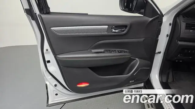 Renault Samsung QM6 2020 — ფოტო 17/32