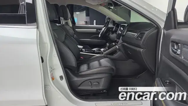 Renault Samsung QM6 2020 — ფოტო 16/32