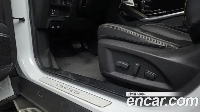 Renault Samsung QM6 2020 — ფოტო 18/32