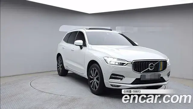 Volvo XC60 2019 — Şəkil 20/20