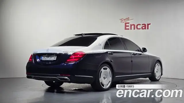 Mercedes-Benz S-Class 2018 — Şəkil 10/20