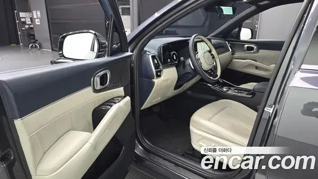 Kia Sorento 2022 — Фото 10/20