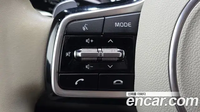 Kia Sorento 2022 — Фото 19/20