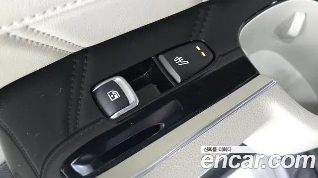 Kia Sorento 2022 — Photo 34/41