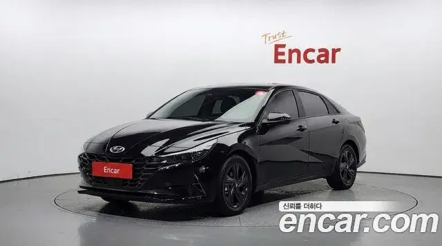 Hyundai The New Avante Hybrid 2023 — Photo 14/20
