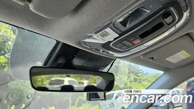 Hyundai The New Avante Hybrid 2023 — Photo 18/20