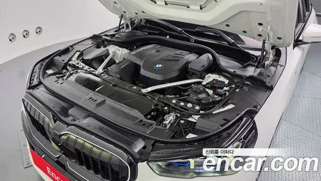 BMW 5 Series 2024 — Şəkil 5/20