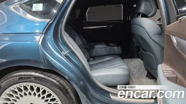 Genesis G80 2021 — Şəkil 33/35