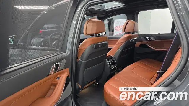 BMW X5 2025 — ფოტო 17/33