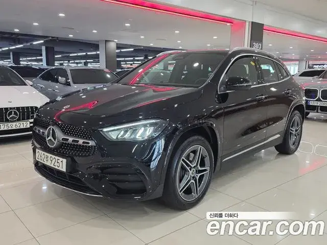 Mercedes-Benz GLA-Class 2025 — Фото 10/18