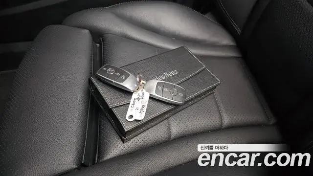 Mercedes-Benz C-Class 2020 — ფოტო 13/35