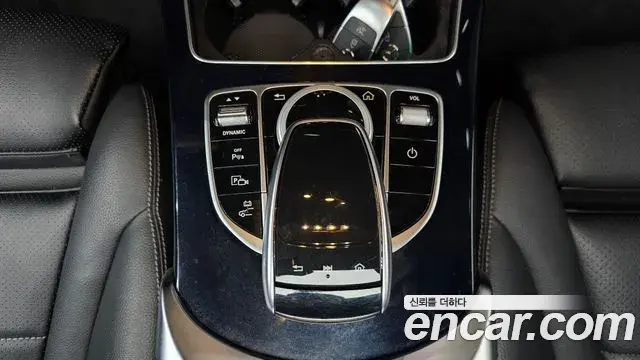 Mercedes-Benz C-Class 2020 — ფოტო 17/35