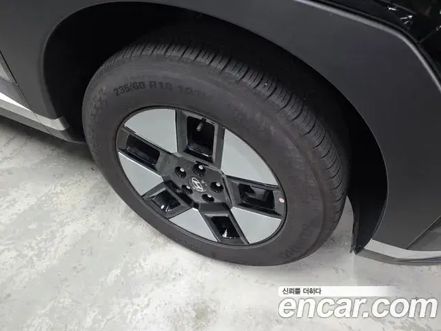 Hyundai Santa Fe 2026 — Photo 15/18