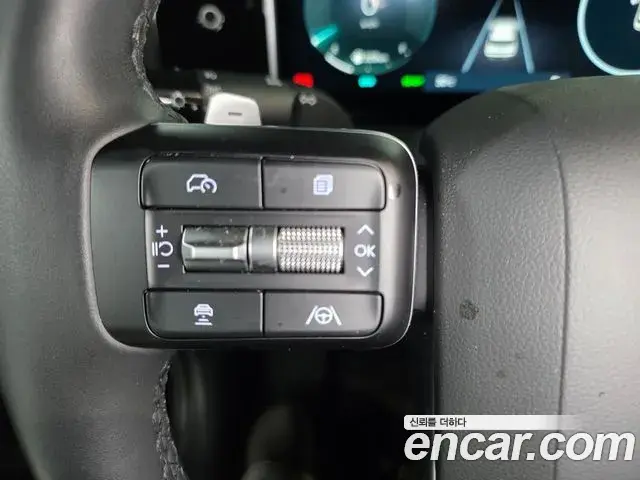 Hyundai Santa Fe 2026 — Photo 6/18