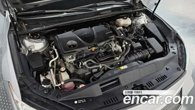 Toyota Avalon 2019 — Şəkil 8/30