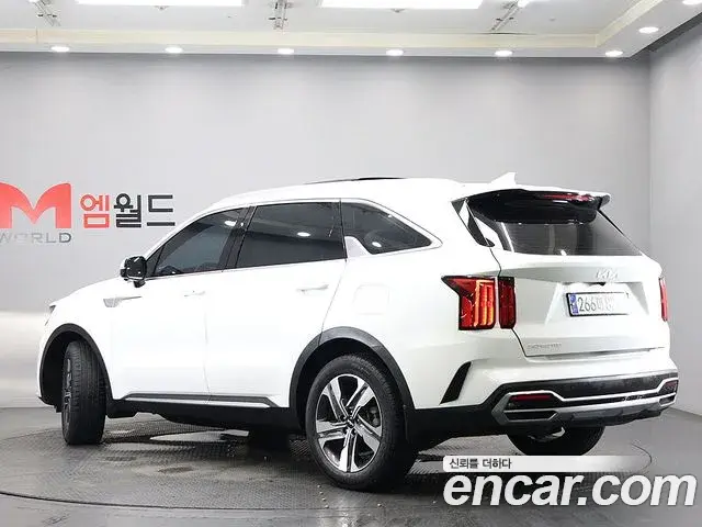Kia Sorento 2023 — Photo 11/20