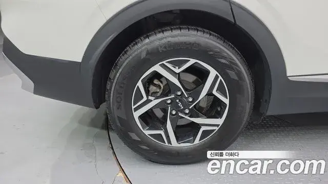 Kia Sportage 2022 — Şəkil 10/20