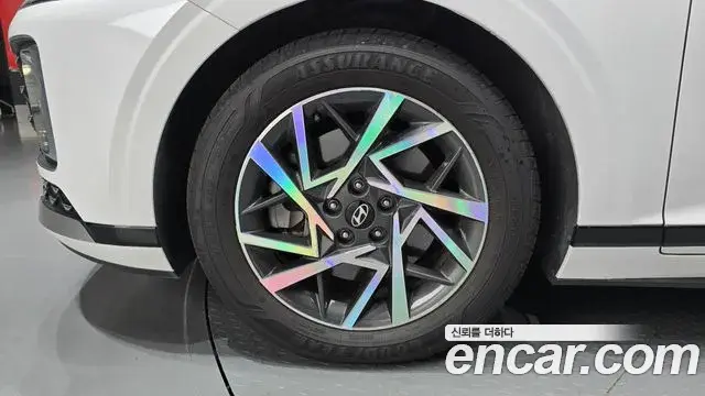 Hyundai Grandeur Hybrid 2024 — Photo 28/36
