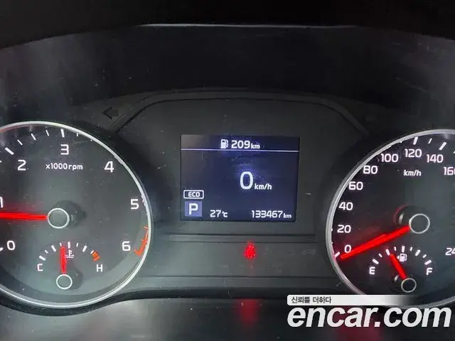 Kia Sportage The Bold 2020 — Şəkil 15/16