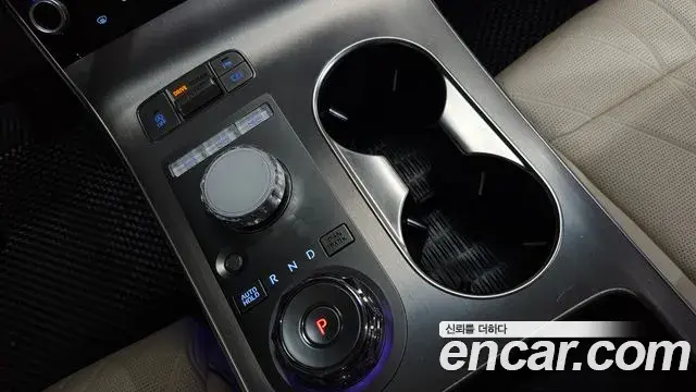 Genesis GV70 2024 — ფოტო 11/34