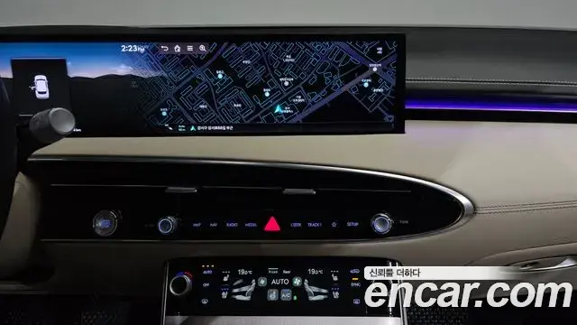 Genesis GV70 2024 — ფოტო 16/34
