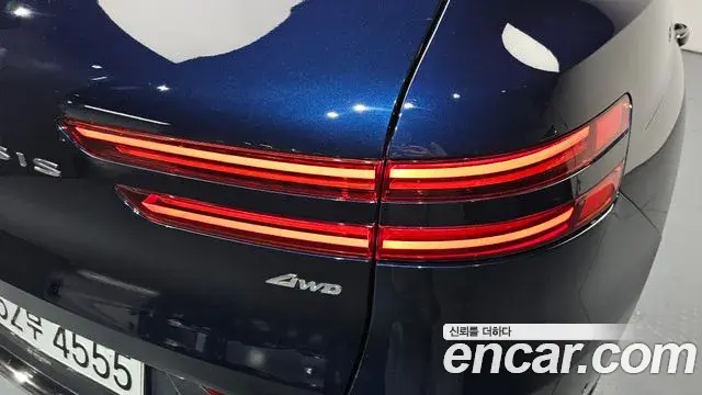 Genesis GV70 2024 — ფოტო 22/34