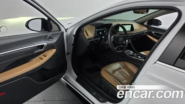 Hyundai Sonata Hybrid 2020 — ფოტო 33/35