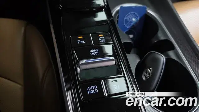 Hyundai Sonata Hybrid 2020 — ფოტო 19/35
