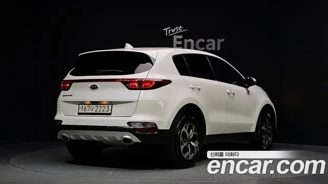 Kia Sportage The Bold 2020 — Photo 17/20
