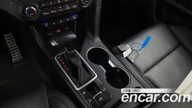 Kia Sportage The Bold 2020 — Photo 13/20