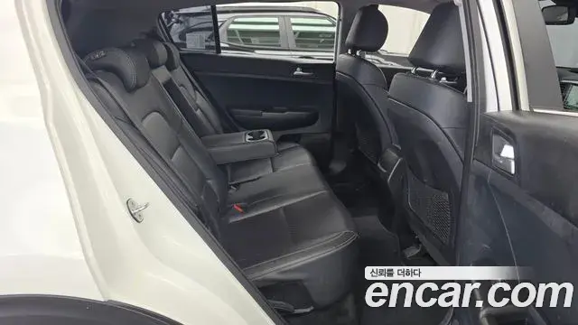 Kia Sportage The Bold 2020 — Photo 12/20