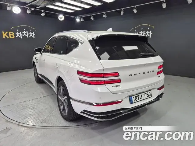 Genesis GV80 2024 — ფოტო 17/20