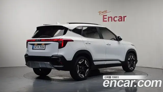 Kia Seltos 2024 — Photo 22/36