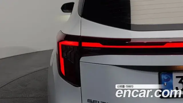 Kia Seltos 2024 — Photo 14/36