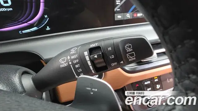 Kia Seltos 2024 — Photo 10/36
