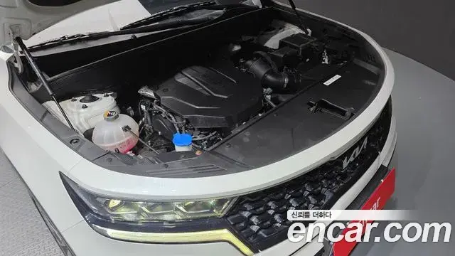 Kia Sorento 2022 — Şəkil 18/20