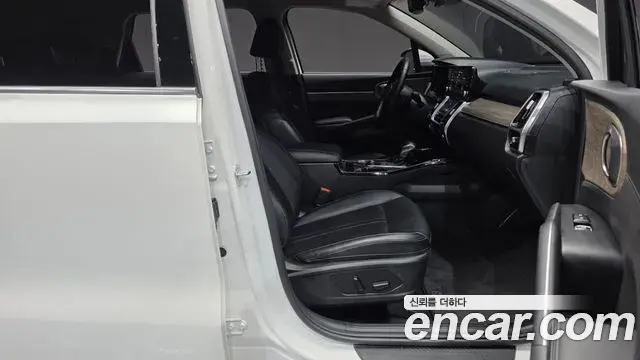 Kia Sorento 2022 — Şəkil 10/20