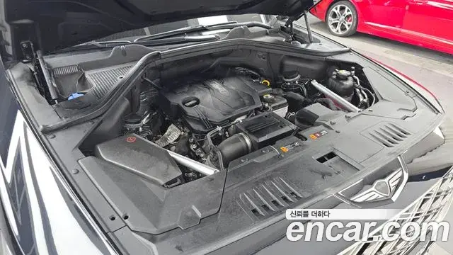 Genesis GV80 2024 — Photo 14/35