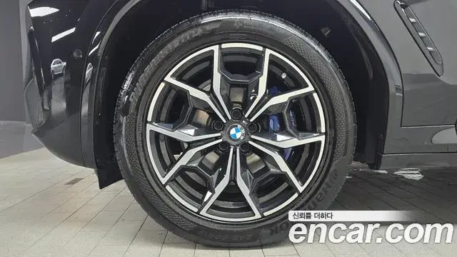 BMW X4 2023 — Photo 5/20
