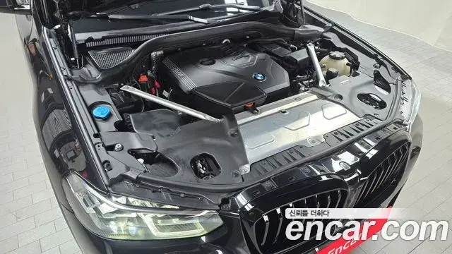 BMW X4 2023 — Photo 6/20