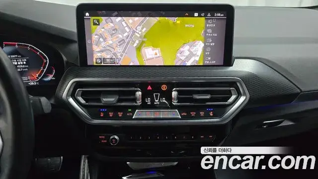 BMW X4 2023 — Photo 13/20