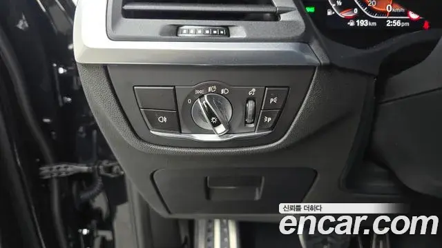 BMW X4 2023 — Photo 20/20