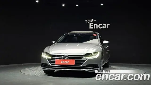 Volkswagen Arteon 2019 — Photo 10/20