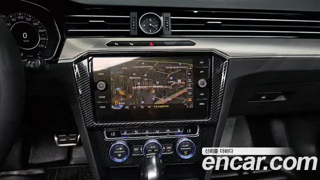 Volkswagen Arteon 2019 — Photo 8/20