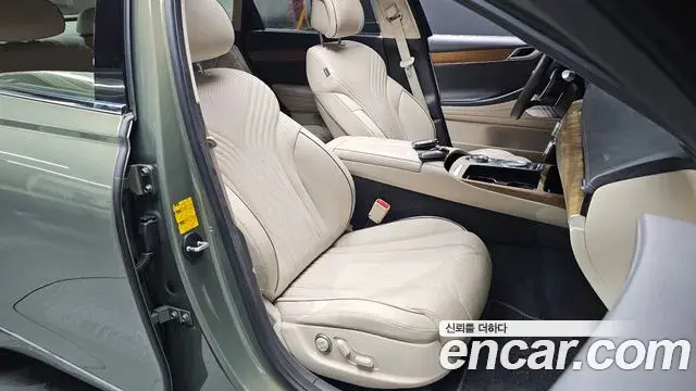 Genesis G80 2020 — Photo 31/36