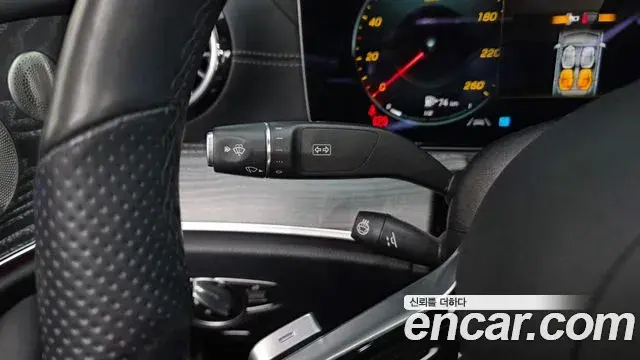 Mercedes-Benz E-Class 2021 — Şəkil 29/33