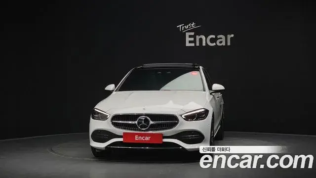 Mercedes-Benz C-Class 2022 — Şəkil 26/32