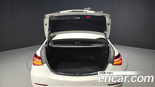 Mercedes-Benz C-Class 2022 — Şəkil 10/32